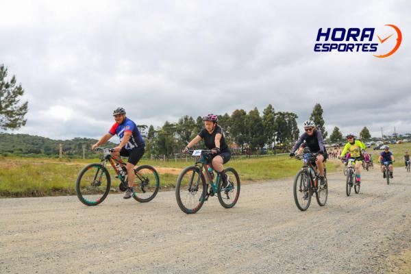 Largada - 1º Pedal do Santuário N. S. das Graças / Bikers Piên