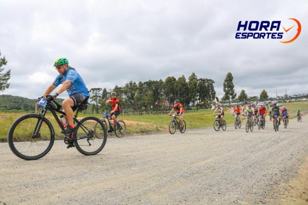 Largada - 1º Pedal do Santuário N. S. das Graças / Bikers Piên