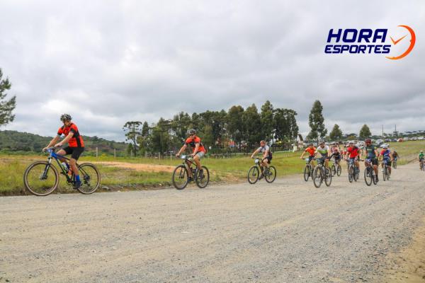 Largada - 1º Pedal do Santuário N. S. das Graças / Bikers Piên