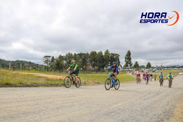 Largada - 1º Pedal do Santuário N. S. das Graças / Bikers Piên