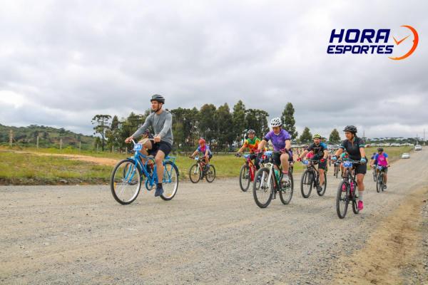 Largada - 1º Pedal do Santuário N. S. das Graças / Bikers Piên