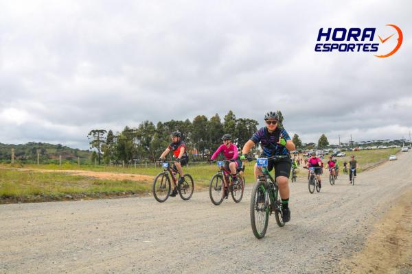 Largada - 1º Pedal do Santuário N. S. das Graças / Bikers Piên