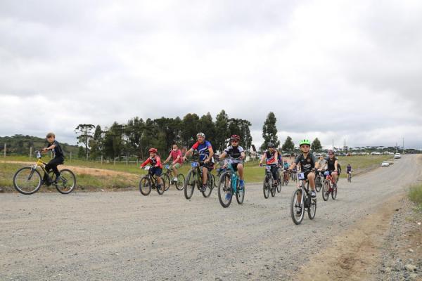 Largada - 1º Pedal do Santuário N. S. das Graças / Bikers Piên