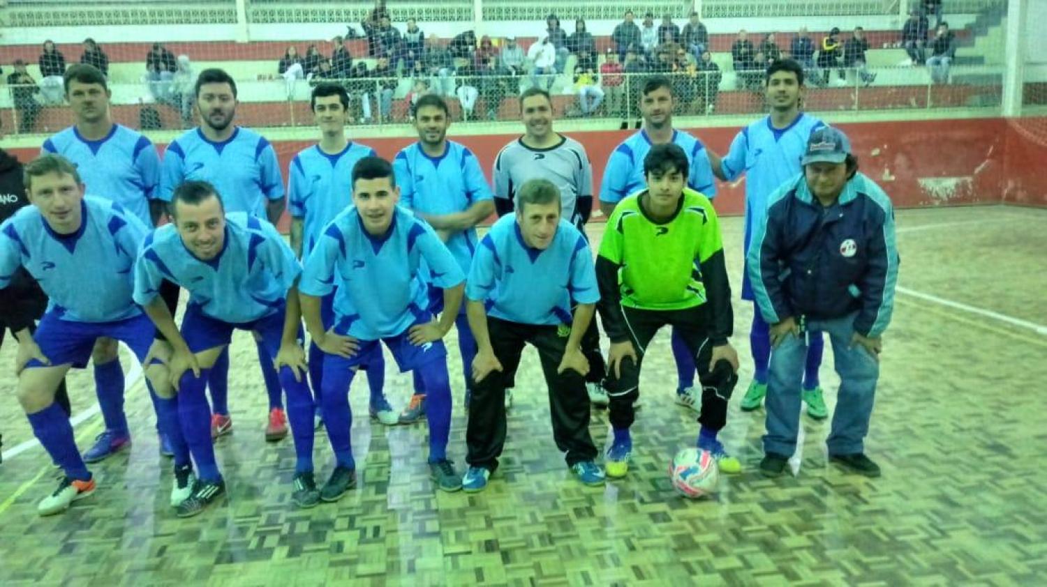 Napoli e Amizade vencem pela série B do futsal pienense