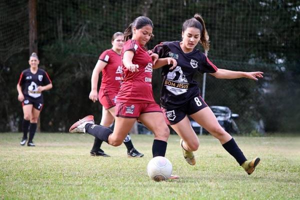 [Semifinais do Suíço Feminino acontecem neste sábado nos Patamares]
