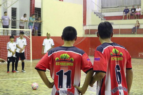 [Sub15 (M):  Unisul conquista titulo intermunicipal em Piên]