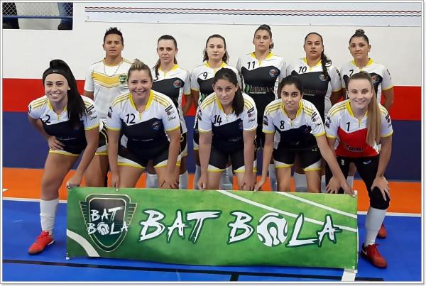 [Bat-Bola estreia com vitória no Pienense Feminino]