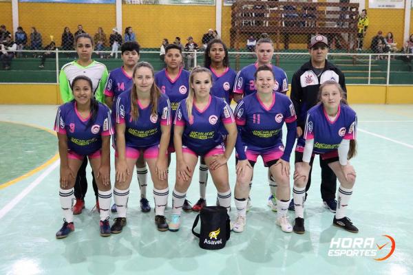 [União Gramados estreia com vitória em Agudos do Sul]