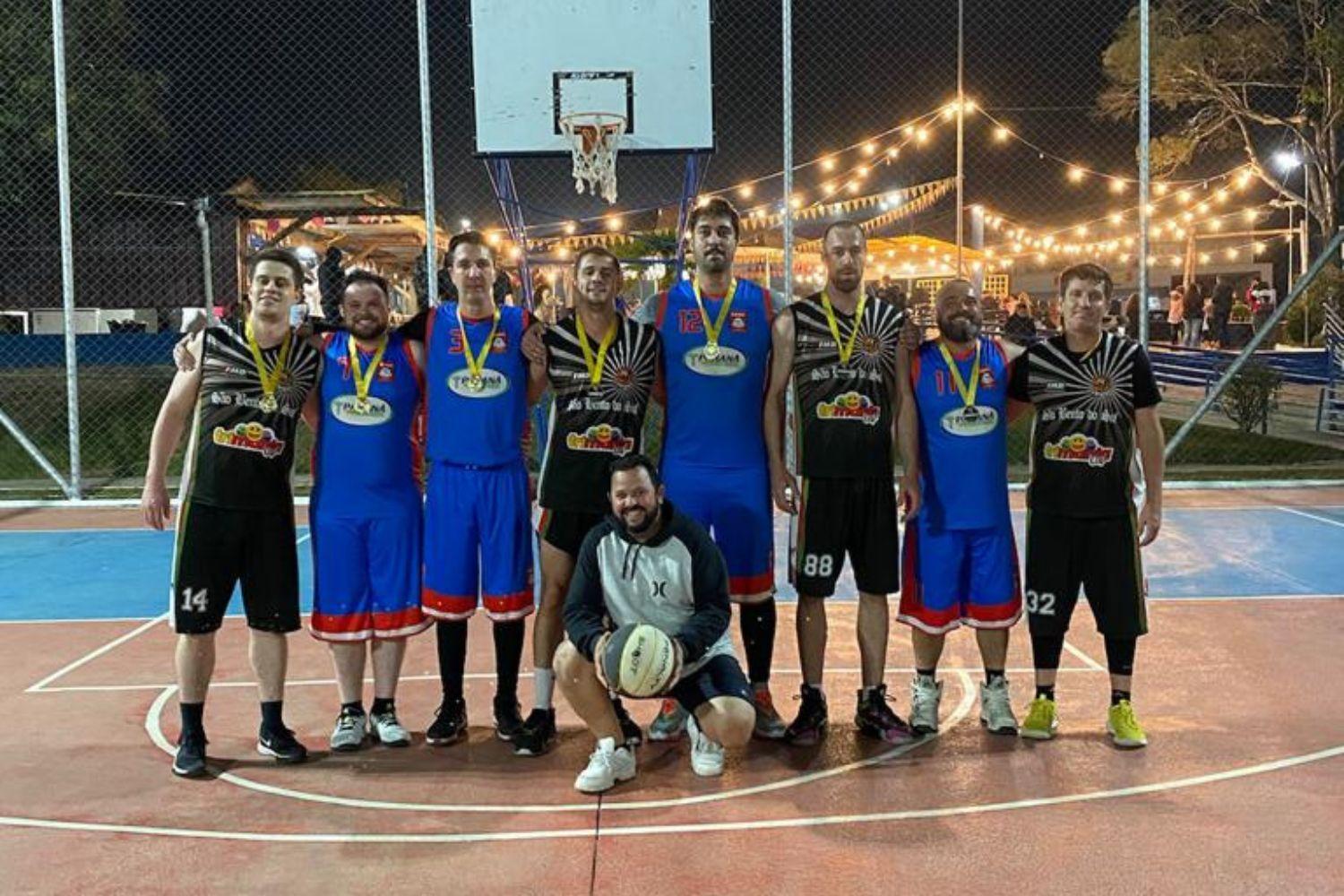 Torneio Streetball de Piên promove crescimento do basquete local
