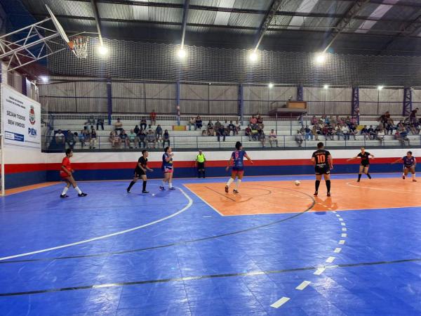 [União Gramados conquista o terceiro lugar após vitória sobre Supermercado Marilice]
